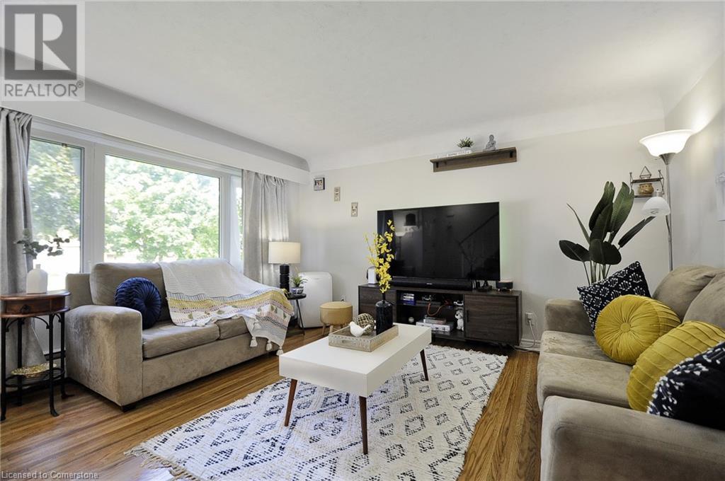 Property at 442 HIGHLAND Road E image 4