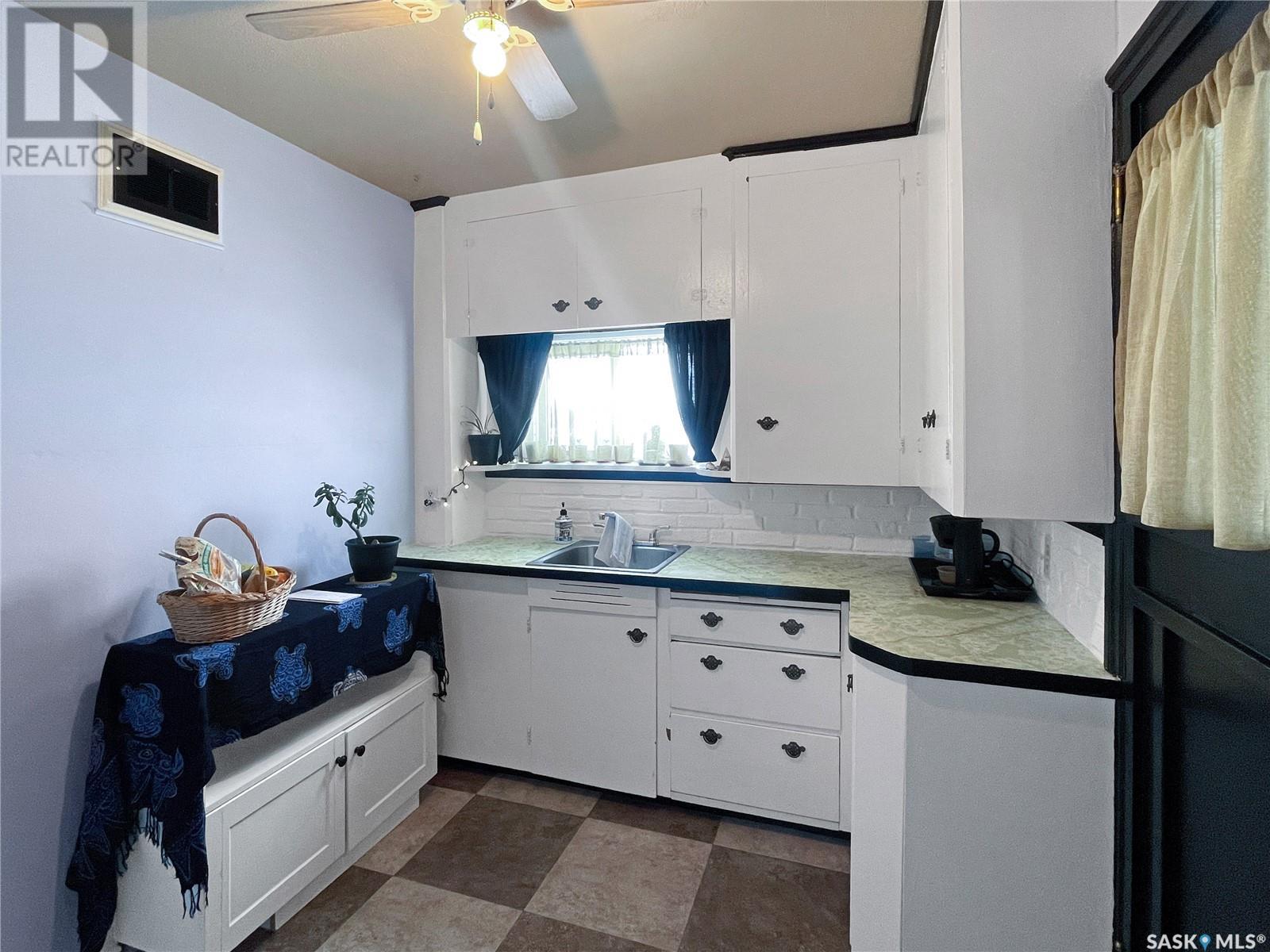610 Grand Avenue, Indian Head, Saskatchewan  S0G 2K0 - Photo 19 - SK000252