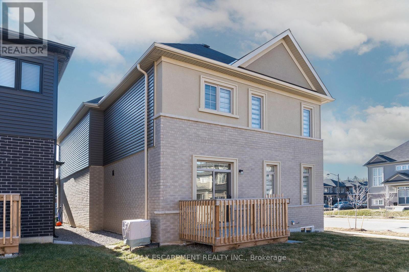 12 Stauffer Road, Brantford, Ontario  N3T 5L8 - Photo 23 - X12002727