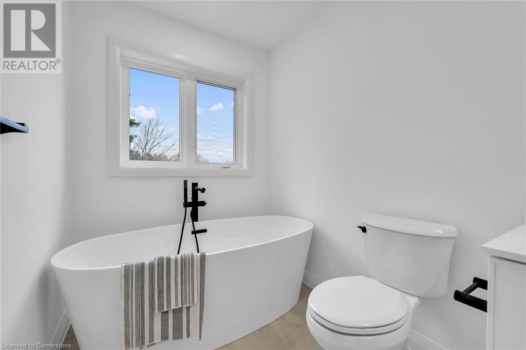 29 Kingfisher Drive, Hamilton, Ontario  L9A 5A4 - Photo 34 - 40690071
