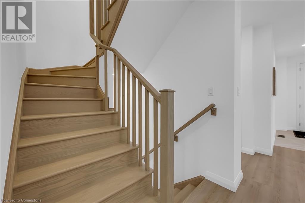 29 Kingfisher Drive, Hamilton, Ontario  L9A 5A4 - Photo 25 - 40690071