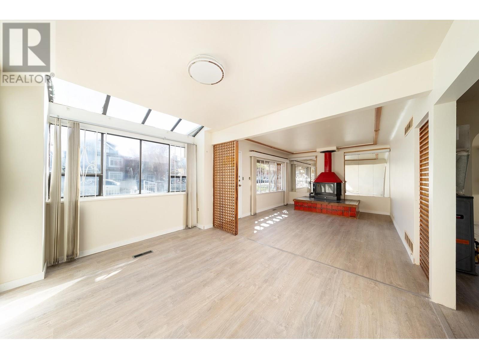 Property at 3247 NAPIER STREET image 4