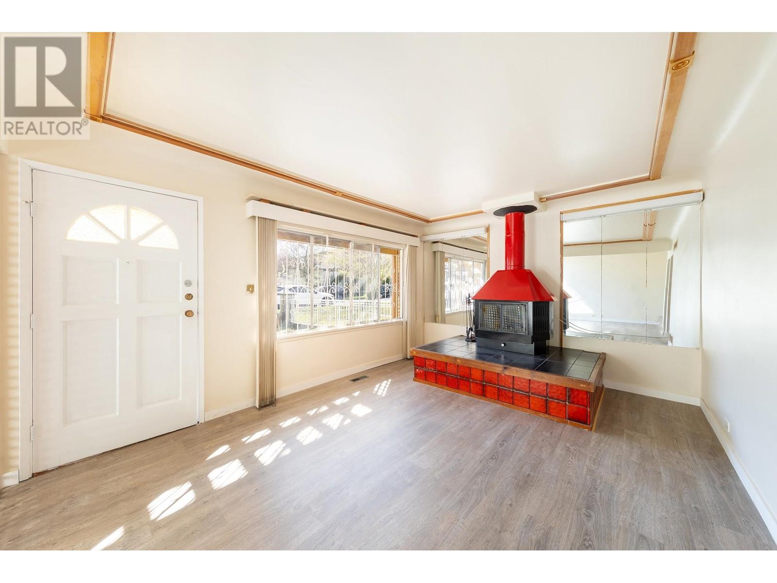 Property at 3247 NAPIER STREET image 3