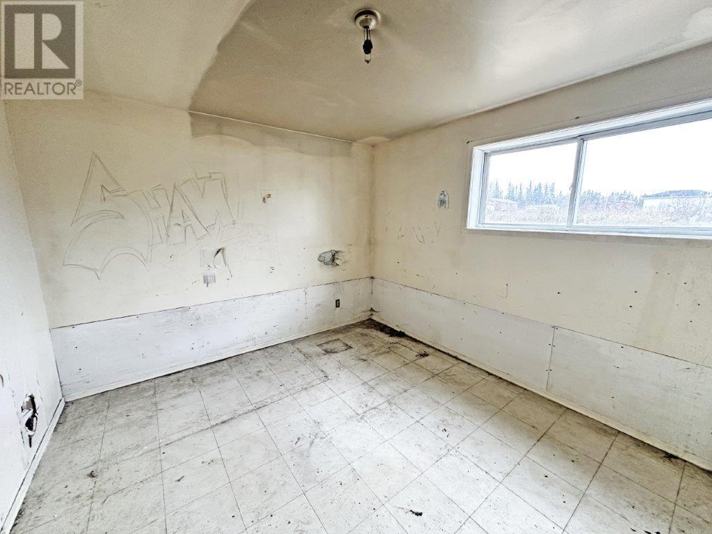 406 Mackie Dr, Nakina, Ontario  P0T 2H0 - Photo 26 - TB250814