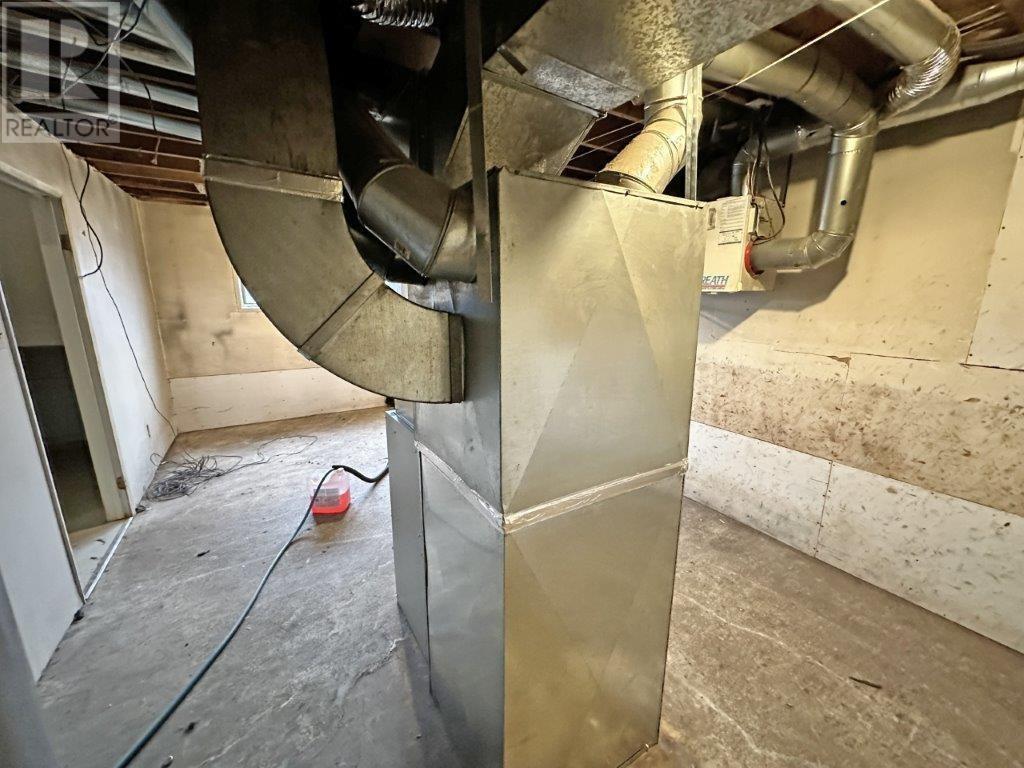 406 Mackie Dr, Nakina, Ontario  P0T 2H0 - Photo 31 - TB250814