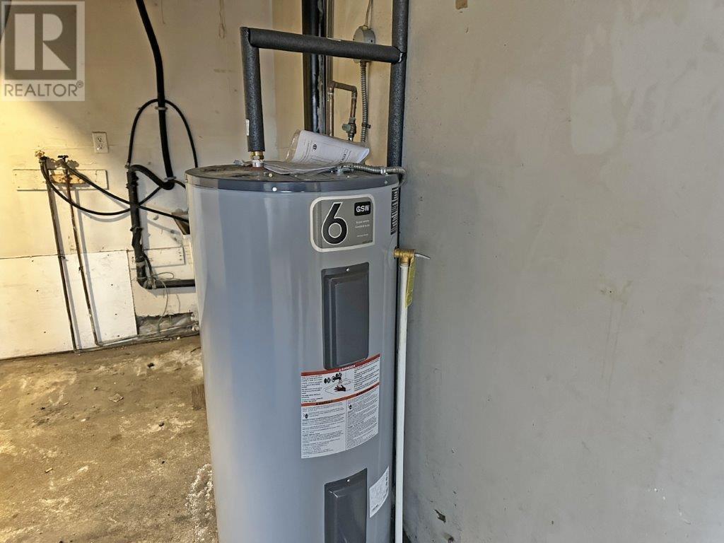 406 Mackie Dr, Nakina, Ontario  P0T 2H0 - Photo 35 - TB250814