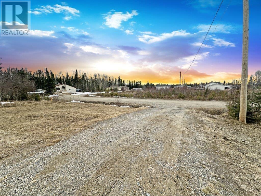 406 Mackie Dr, Nakina, Ontario  P0T 2H0 - Photo 47 - TB250814