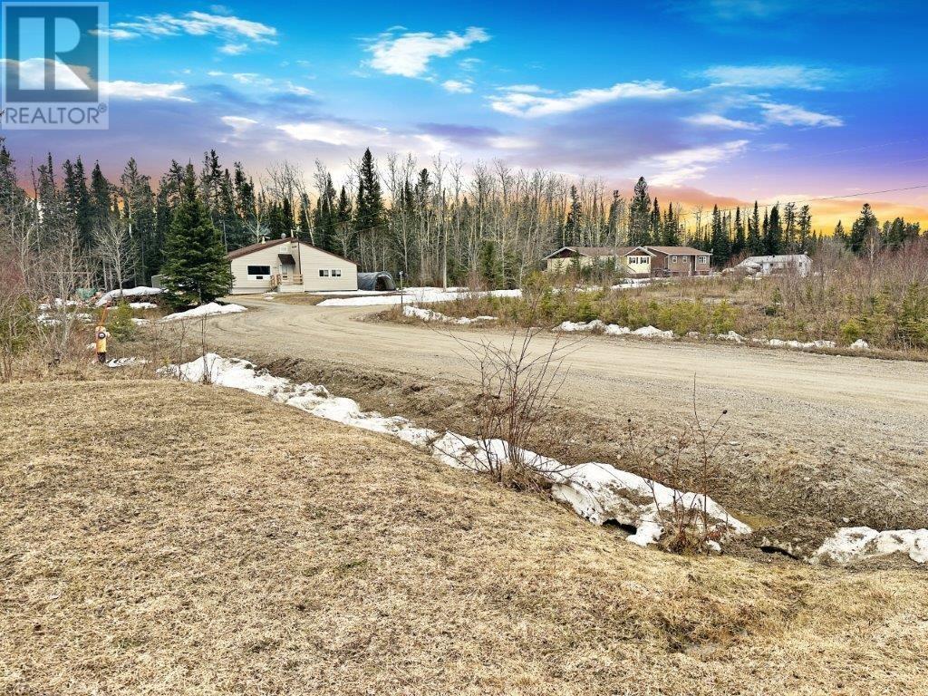 406 Mackie Dr, Nakina, Ontario  P0T 2H0 - Photo 49 - TB250814