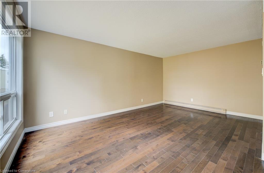Property at 36-60 ELMSDALE Drive image 5