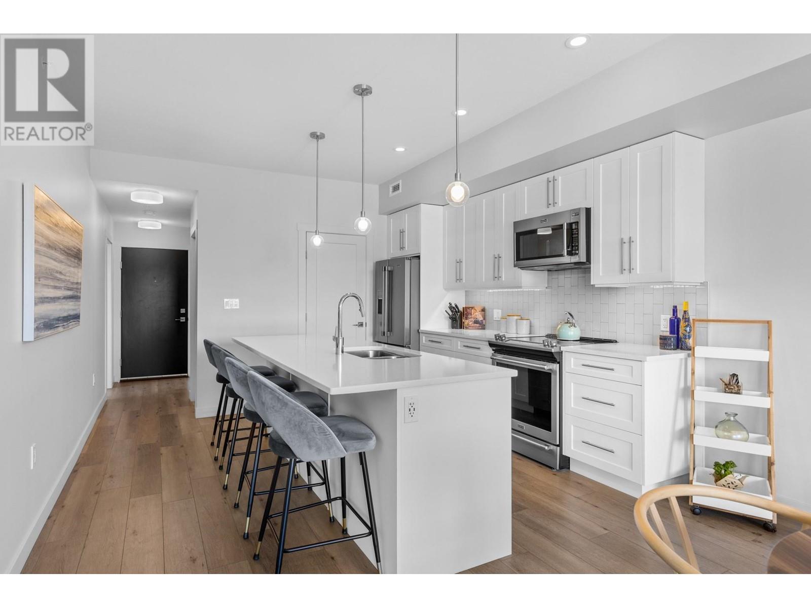 3630 Mission Springs Drive Unit# 506, Kelowna, British Columbia