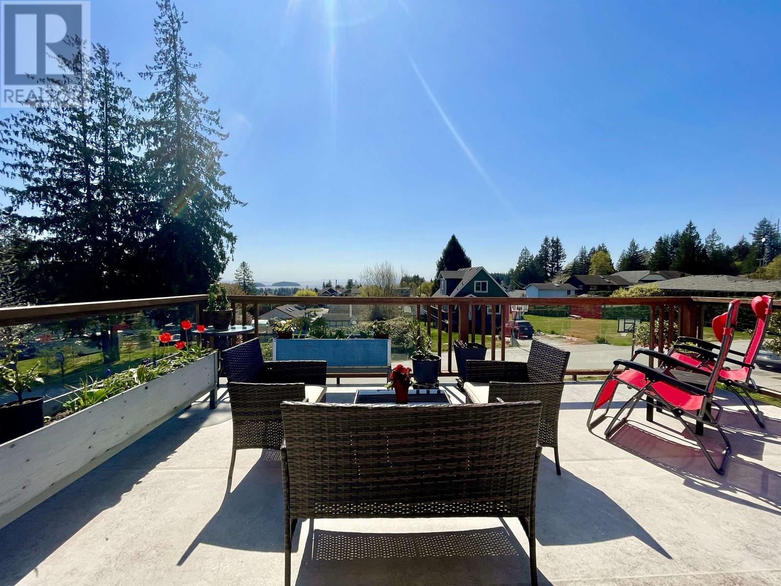 Property at 732 STEINBRUNNER ROAD image 4