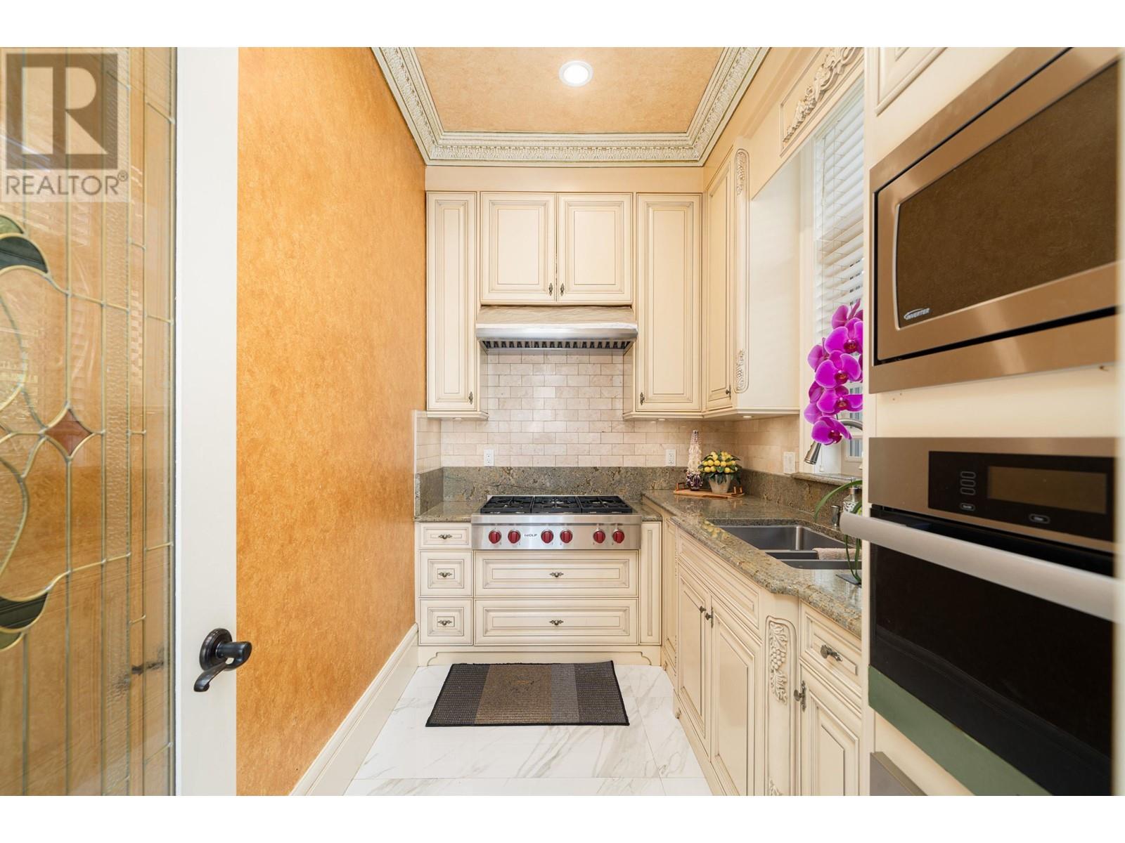 6188 Adera Street, Vancouver, British Columbia  V6M 3J6 - Photo 13 - R2991706