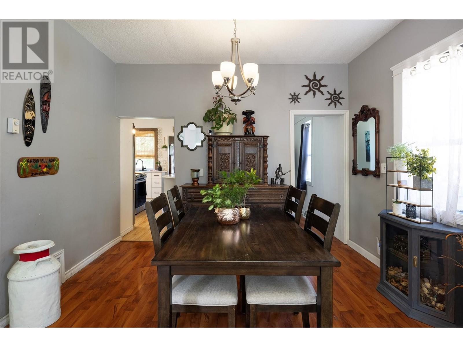 Property at 1602 30th Street image 5
