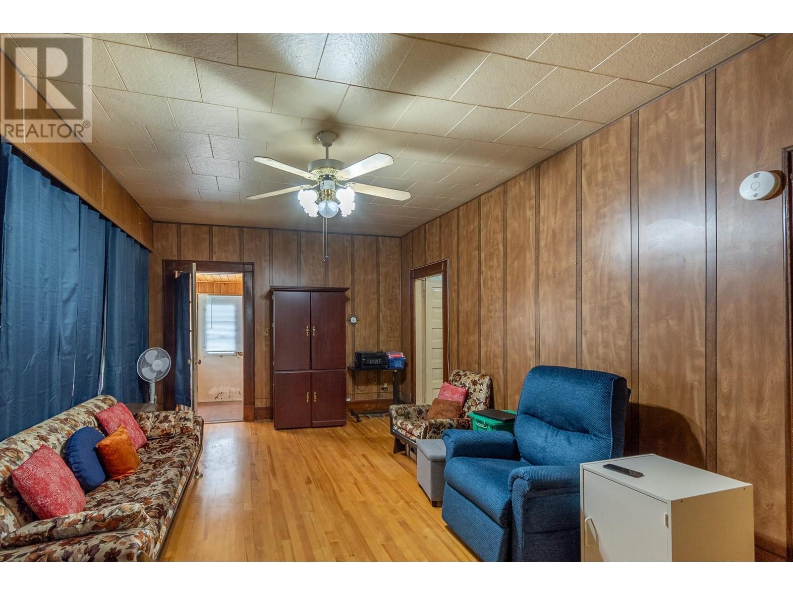 2259-2265 Shuswap Avenue, Lumby, British Columbia  V0E 2G0 - Photo 14 - 10343729