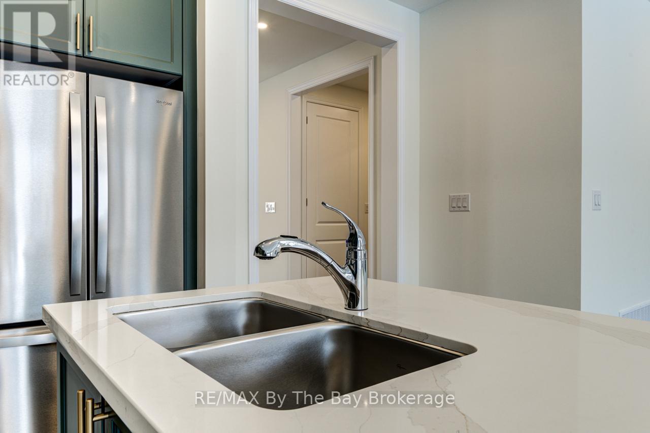 17 Sun Valley Avenue, Wasaga Beach, Ontario  L9Z 0N6 - Photo 17 - S11947415