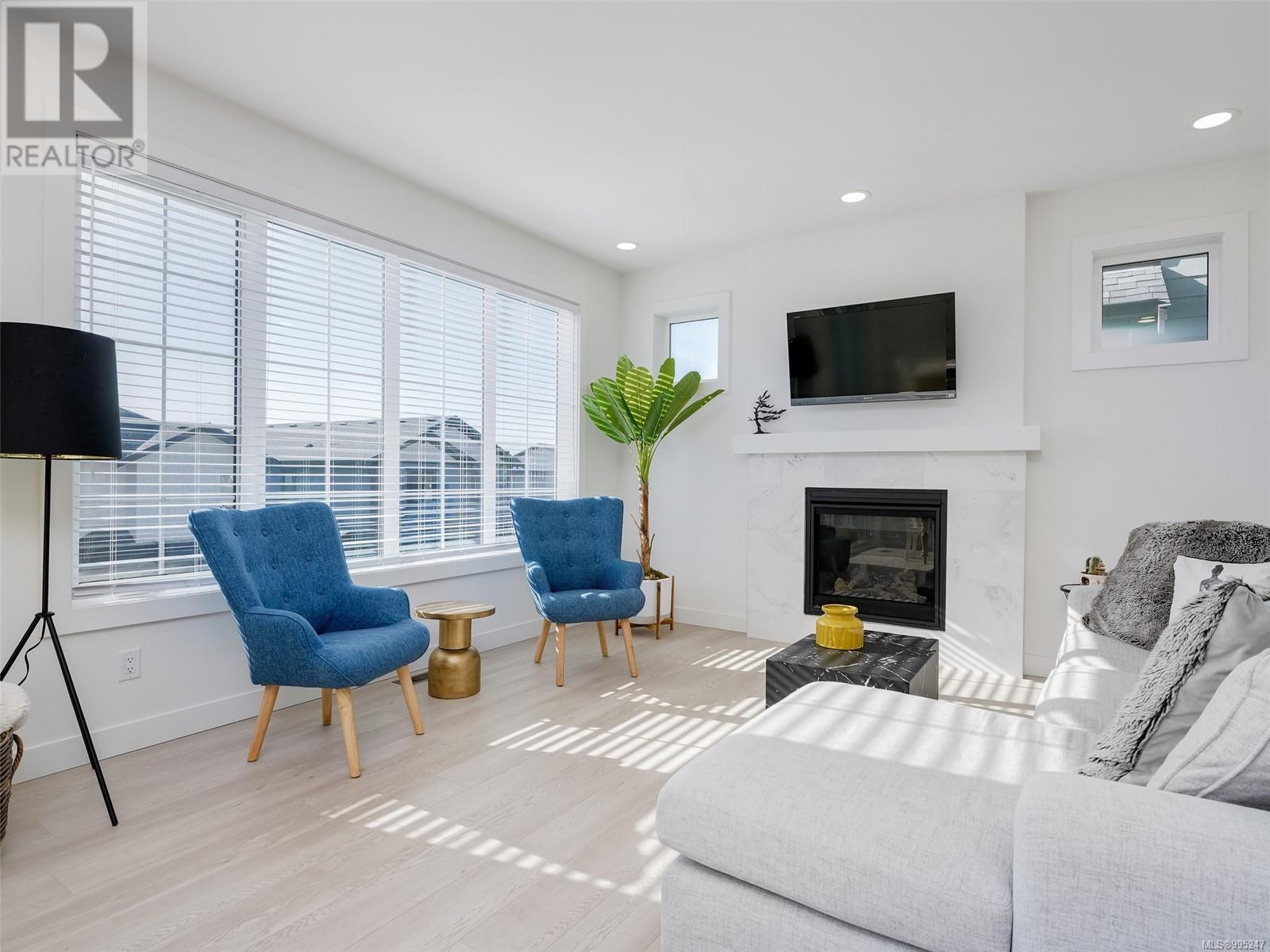 Property at 3375 Ryder Hesjedal Way image 2