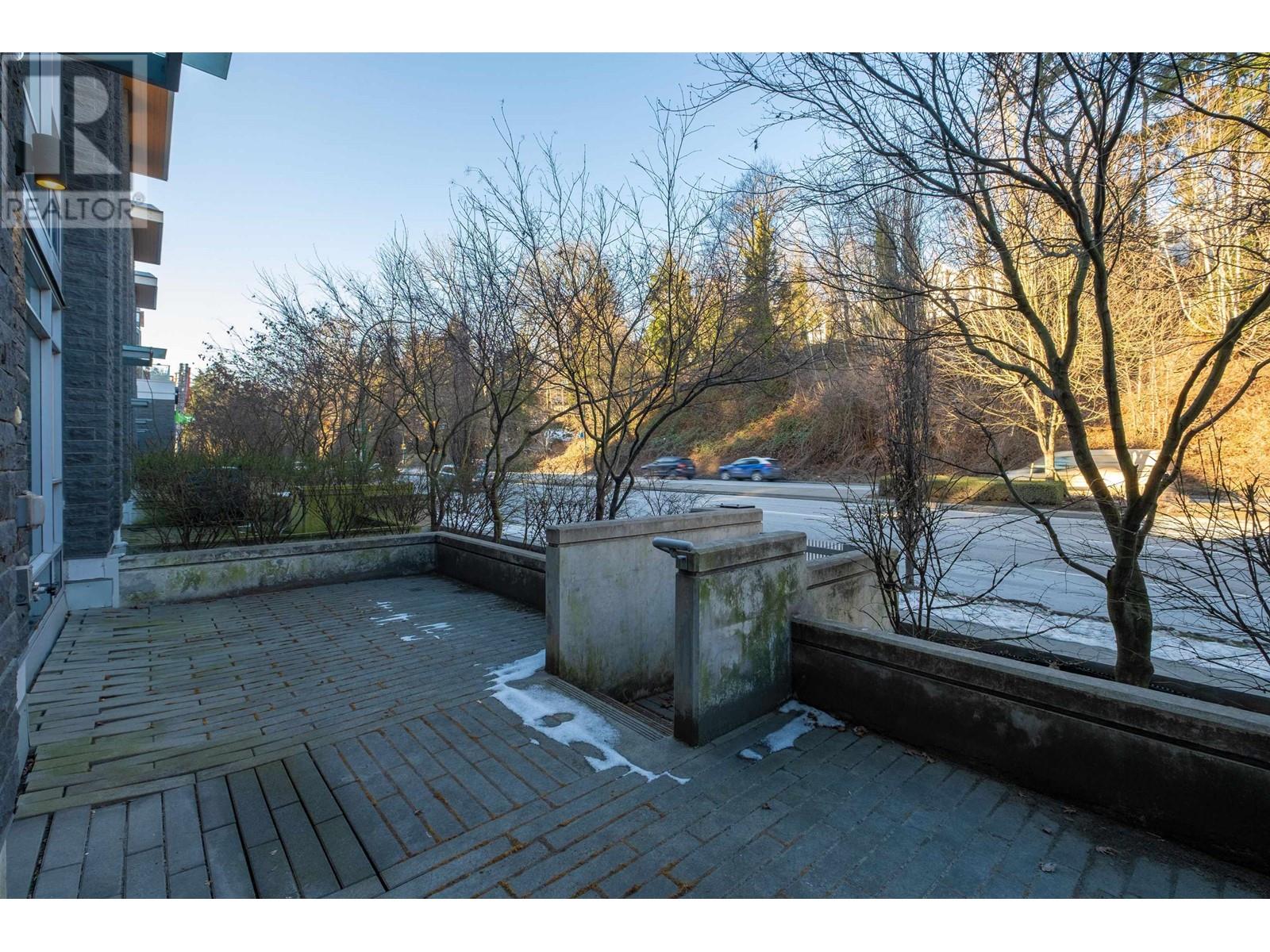 Listing Picture 25 of 40 : 3518 MARINE WAY, Vancouver / 溫哥華 - 魯藝地產 Yvonne Lu Group - MLS Medallion Club Member