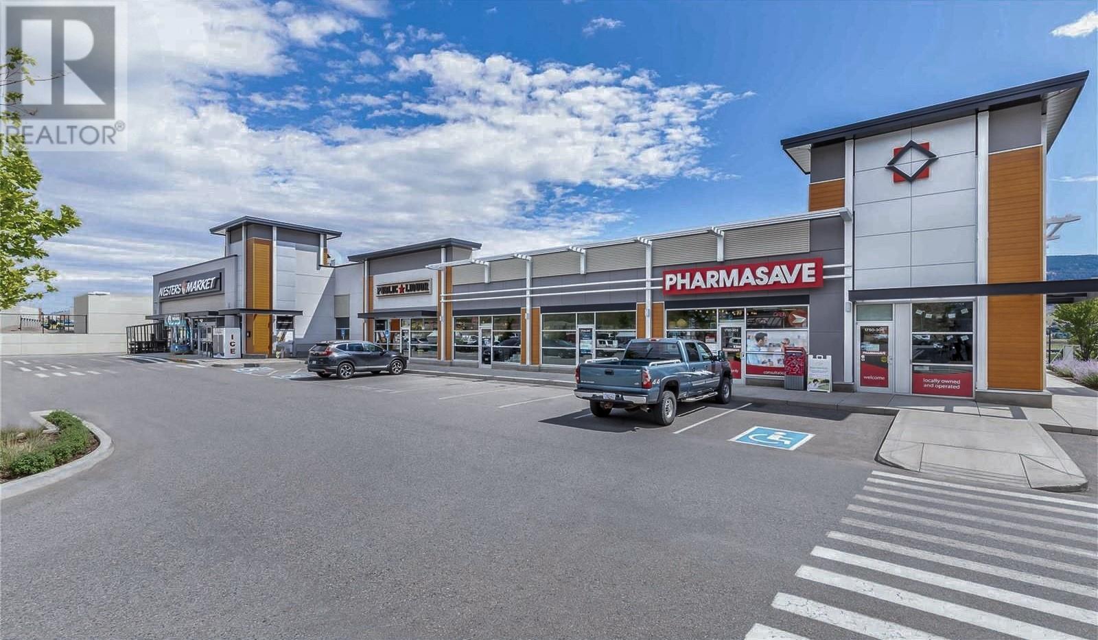 654 Kingswood Terrace, Kelowna, British Columbia  V1V 0A8 - Photo 6 - 10343915