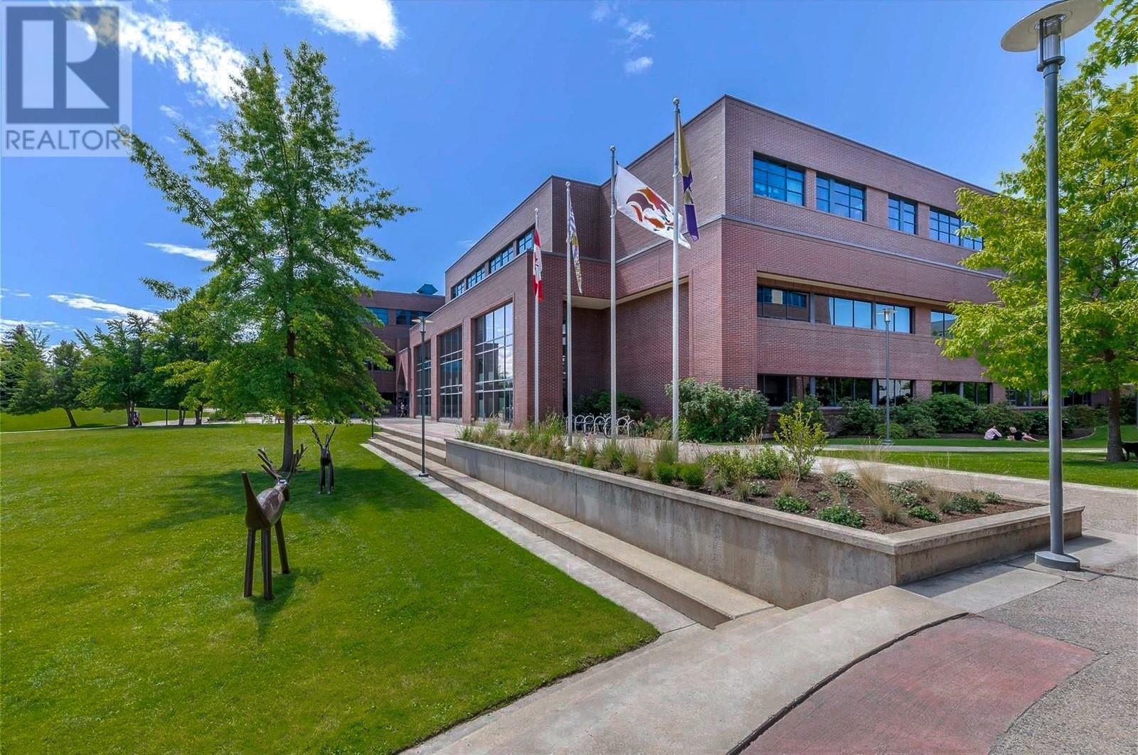 654 Kingswood Terrace, Kelowna, British Columbia  V1V 0A8 - Photo 8 - 10343915