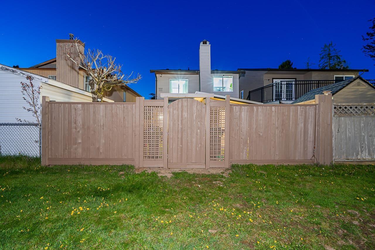 118 Springfield Drive, Langley, British Columbia  V4W 3K8 - Photo 31 - R2991582
