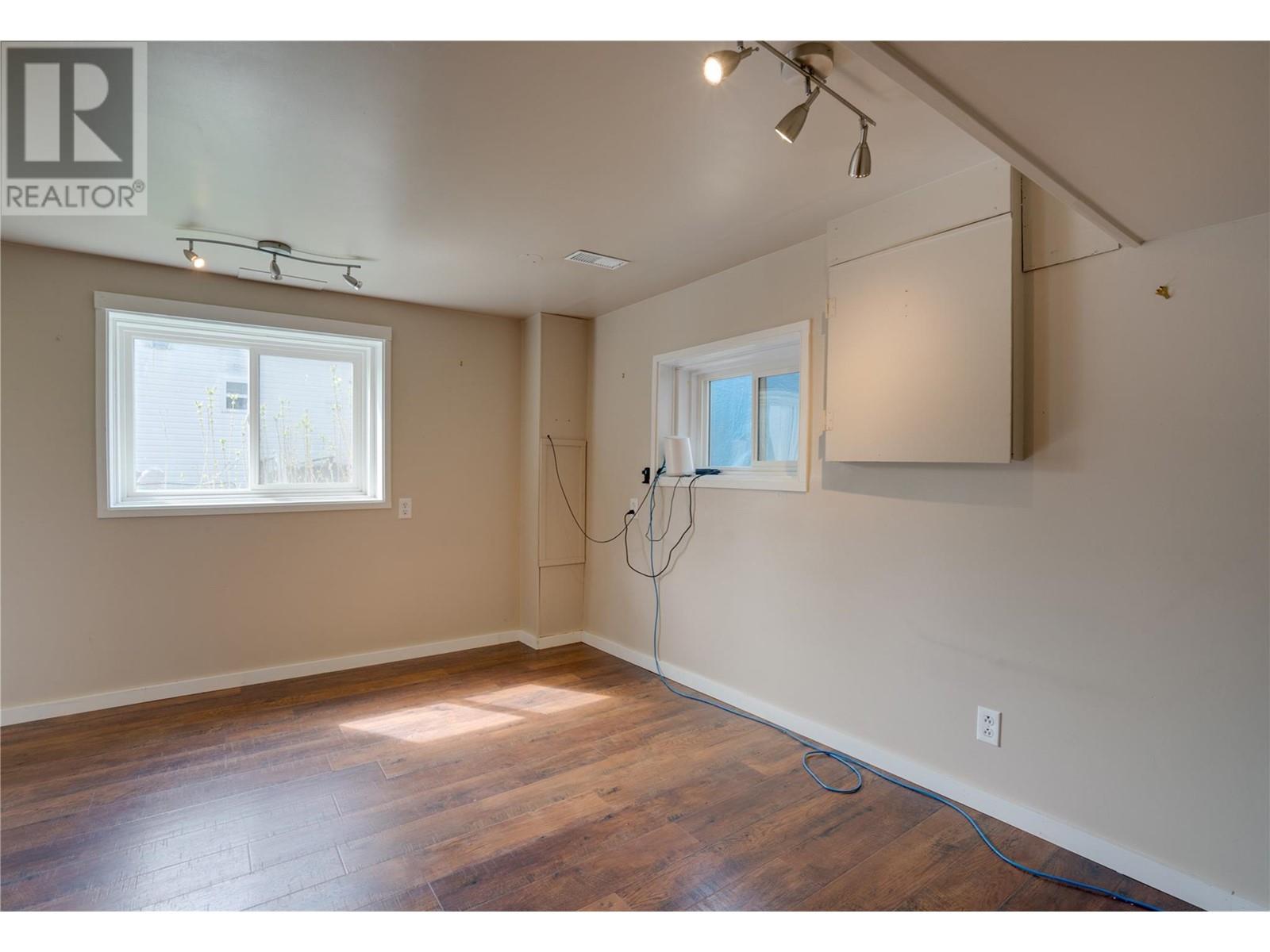 1131 Columbia Heights, Castlegar, British Columbia  V1N 4V8 - Photo 21 - 10343308