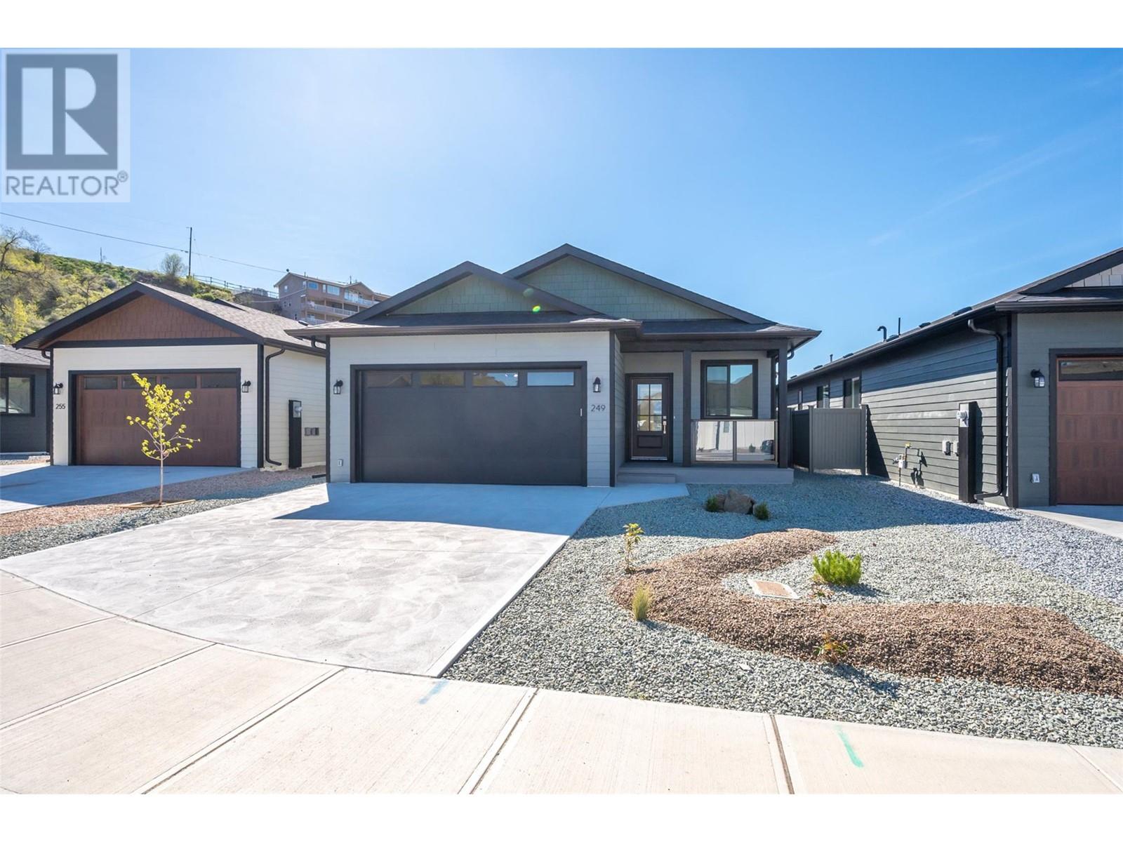 Property at 249 BENTGRASS Avenue image 2