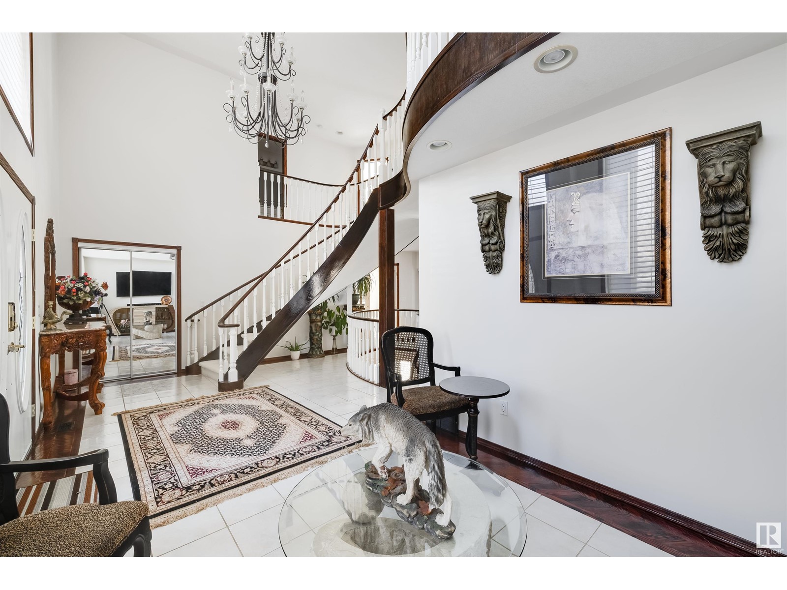 Property at 29 OAKDALE PL image 2
