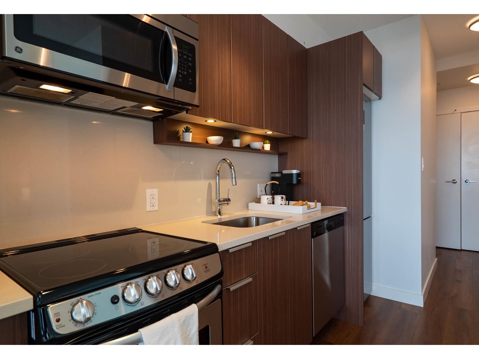 2907 13308 Central Avenue, Surrey, British Columbia  V3T 0M4 - Photo 10 - R2990266