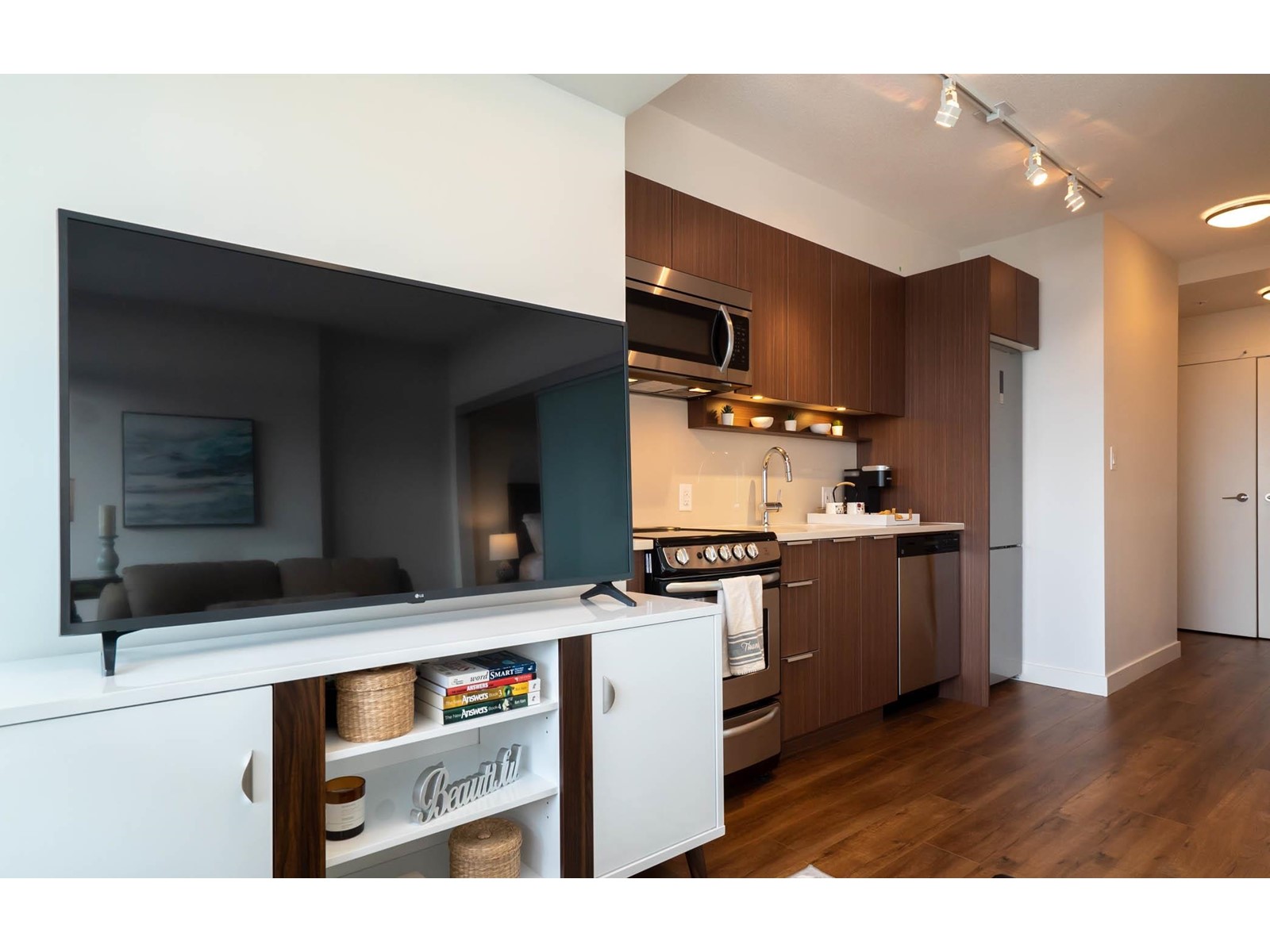2907 13308 Central Avenue, Surrey, British Columbia  V3T 0M4 - Photo 6 - R2990266