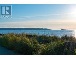 21 1180 25TH STREET, West Vancouver property photo listing R2979303 for sale