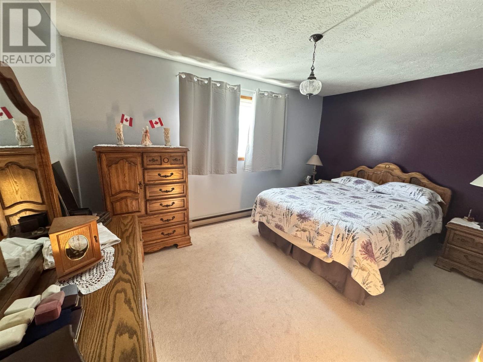 82 Neesomadina Ave, Hornepayne, Ontario  P0M 1Z0 - Photo 11 - SM250793