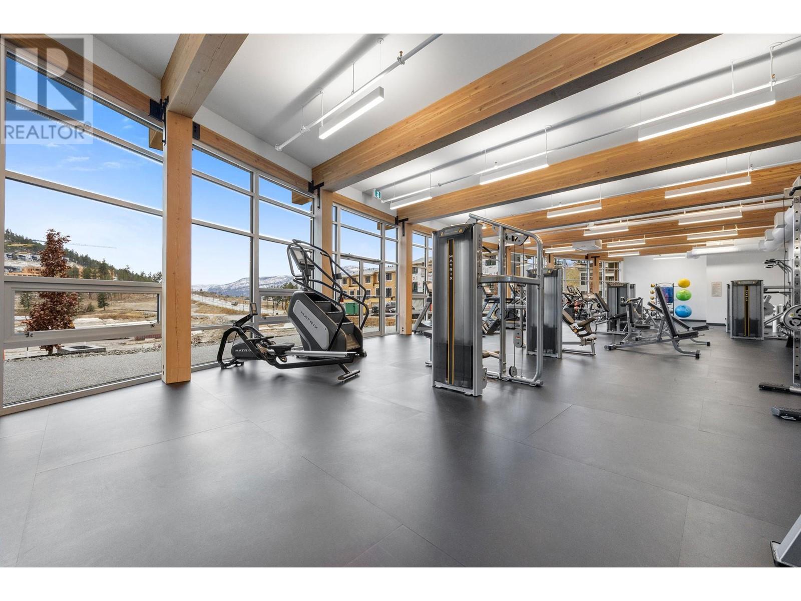 3155 Hilltown Drive, Kelowna, British Columbia  V1V 0C6 - Photo 12 - 10344121