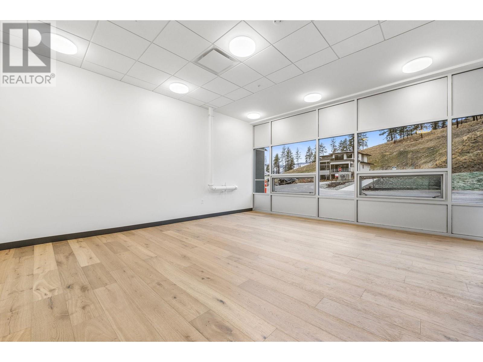 3155 Hilltown Drive, Kelowna, British Columbia  V1V 0C6 - Photo 16 - 10344121
