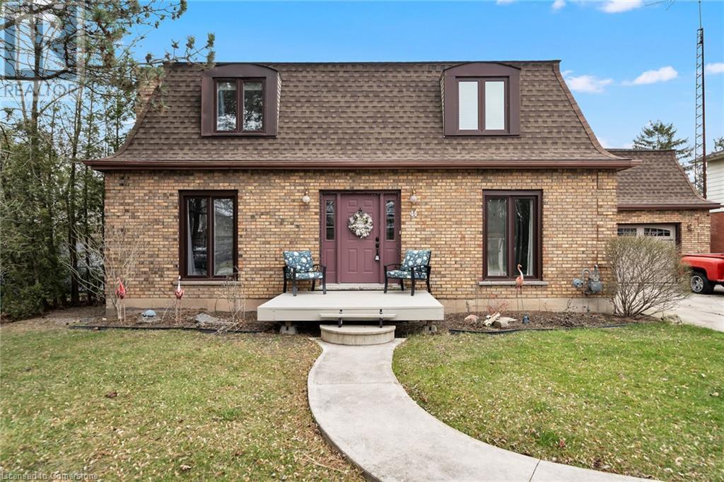 44 OTTAWA Street S, Cayuga, Ontario