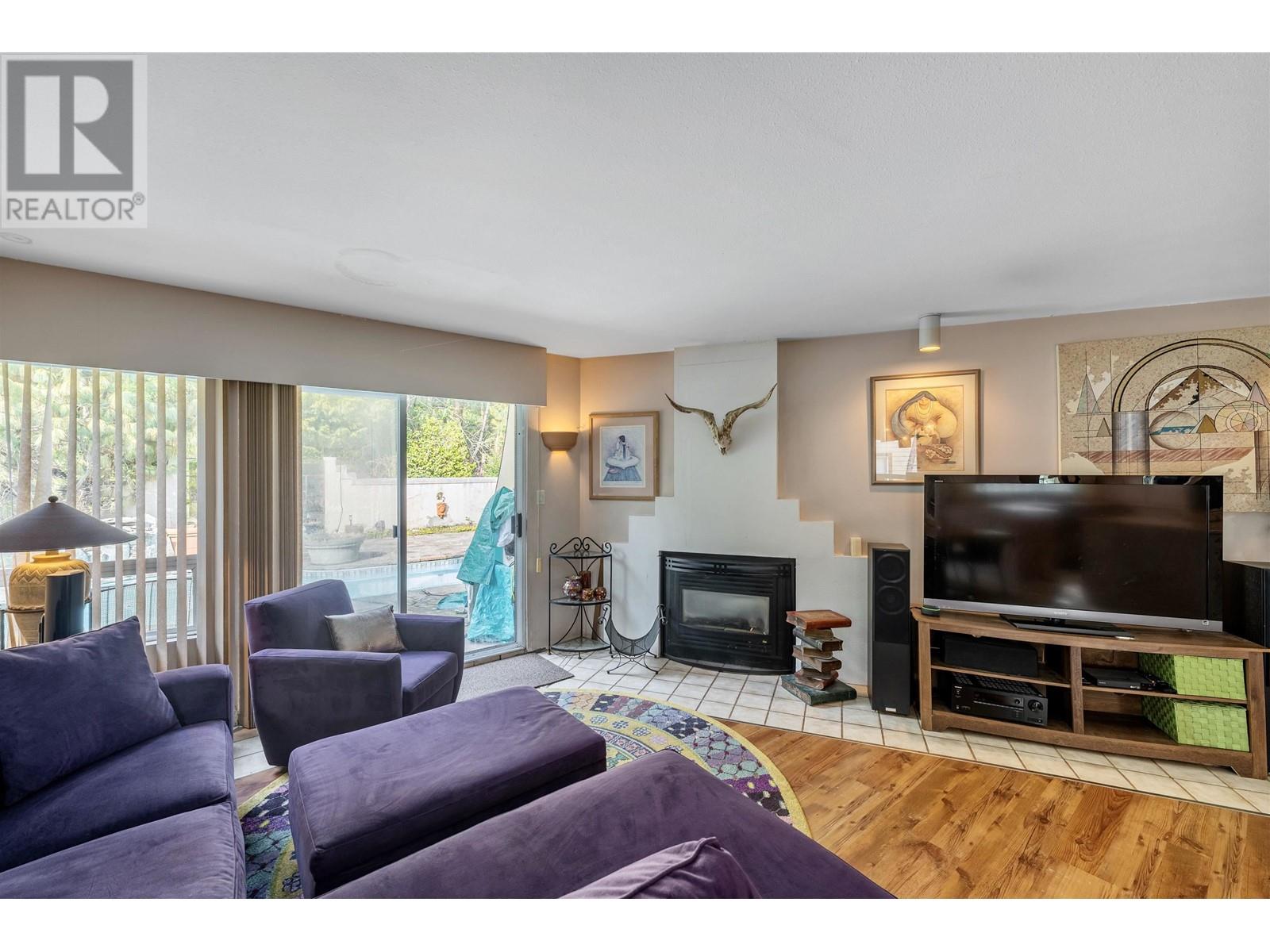 3424 Gaspe Place, North Vancouver, British Columbia  V7H 1H3 - Photo 9 - R2991729