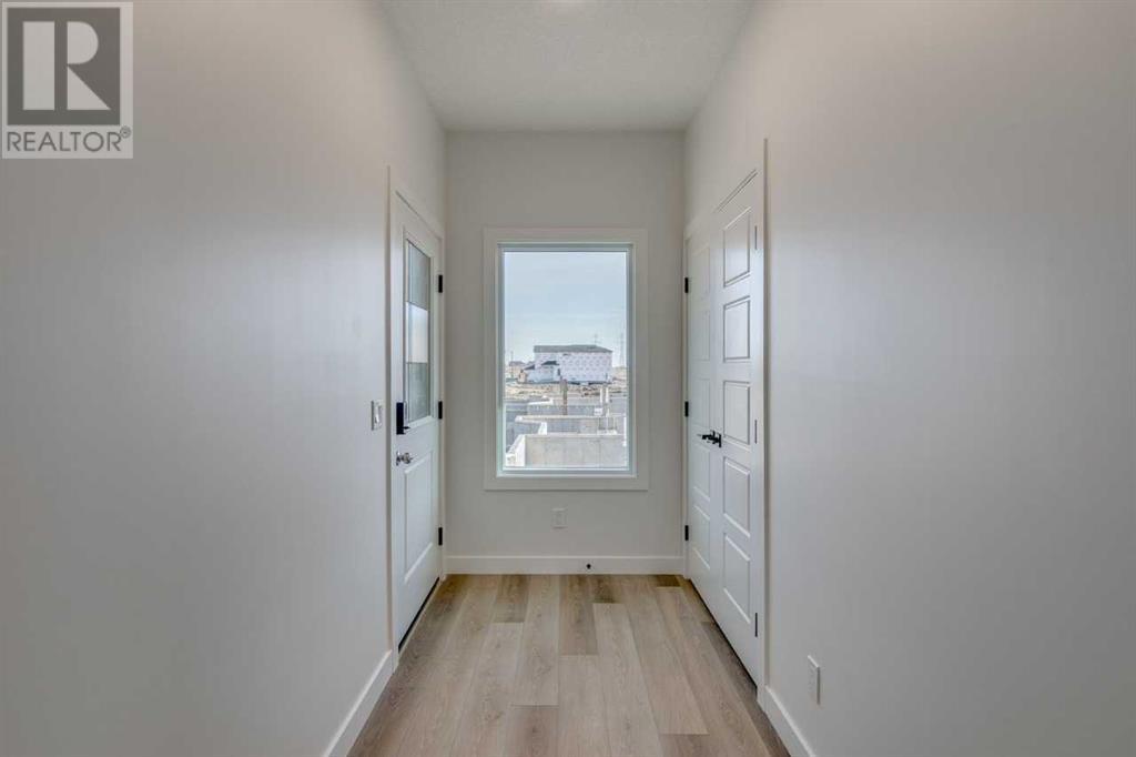 205 Dawson Wharf Road, Chestermere, Alberta  T1X 2X2 - Photo 2 - A2199014