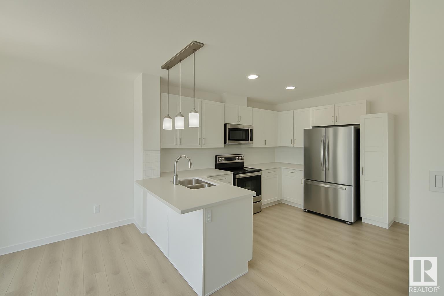 Property at #51 2710 66 ST SW image 3