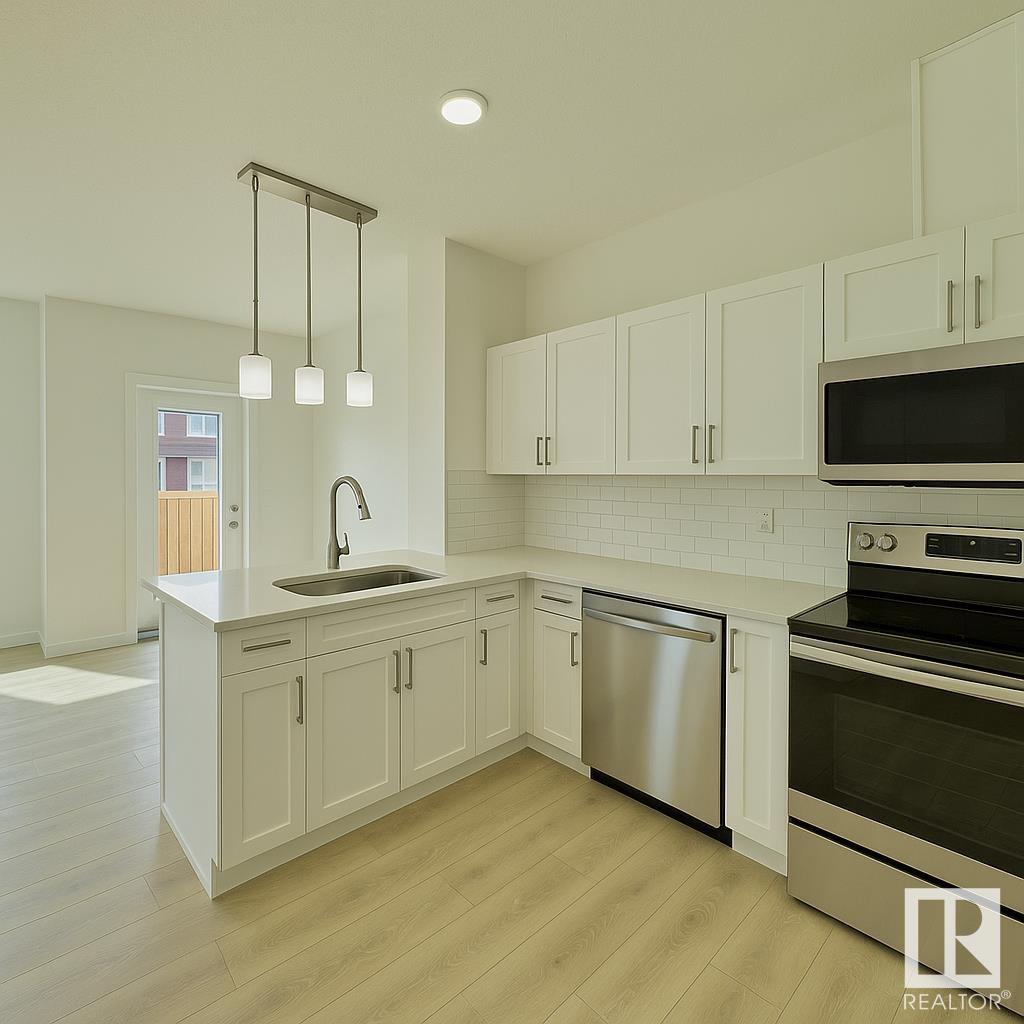 Property at #51 2710 66 ST SW image 4