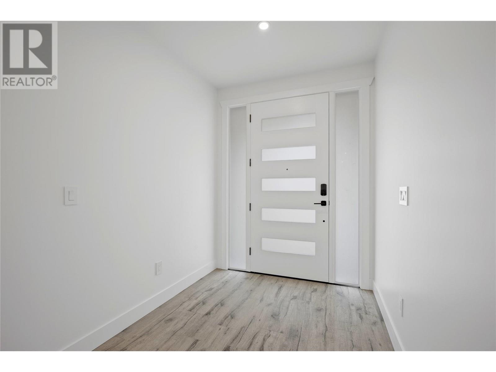 Property at 7279 Birch Close image 3