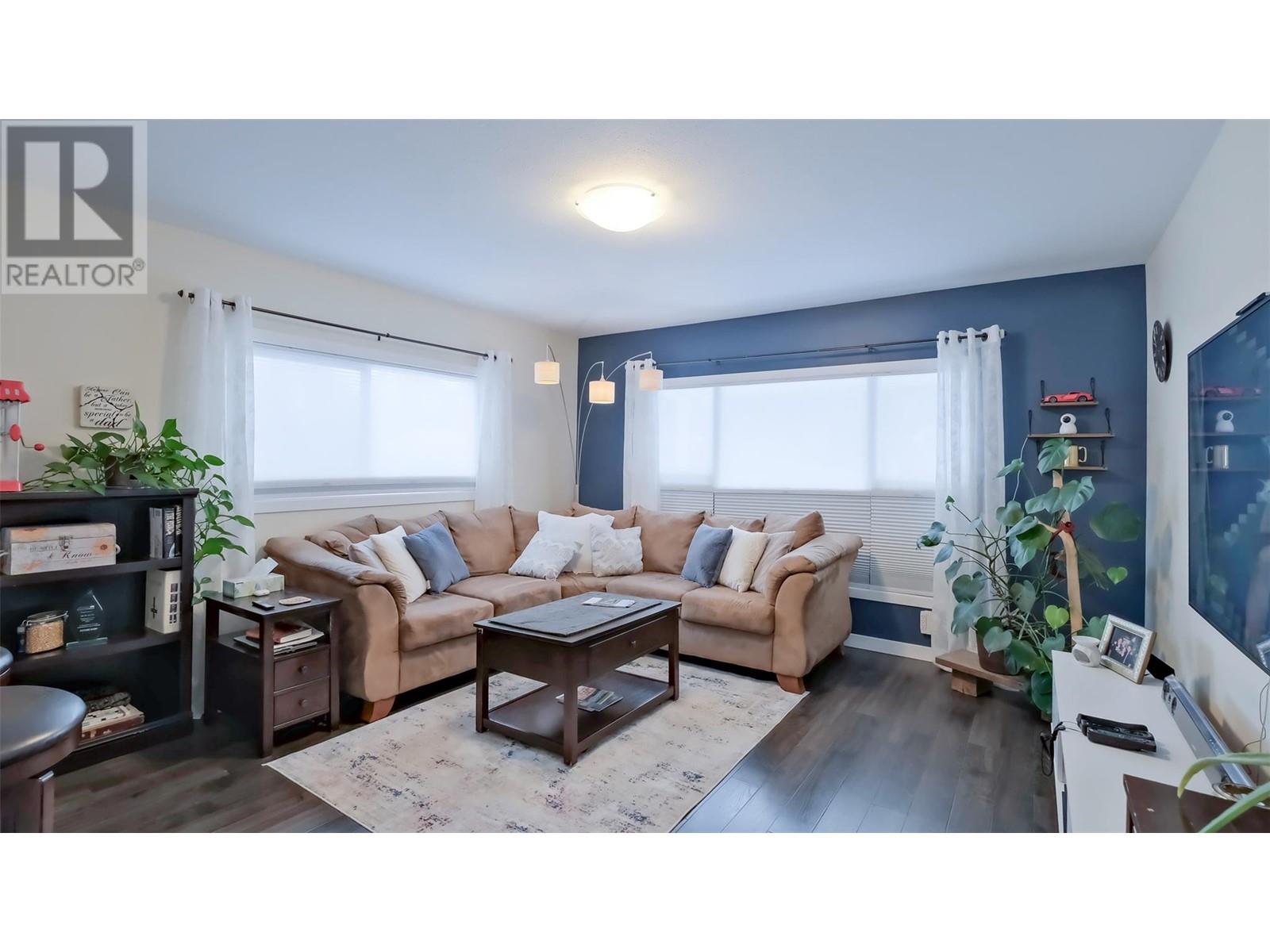 Property at 1860 Boucherie Road Unit# 24 image 2