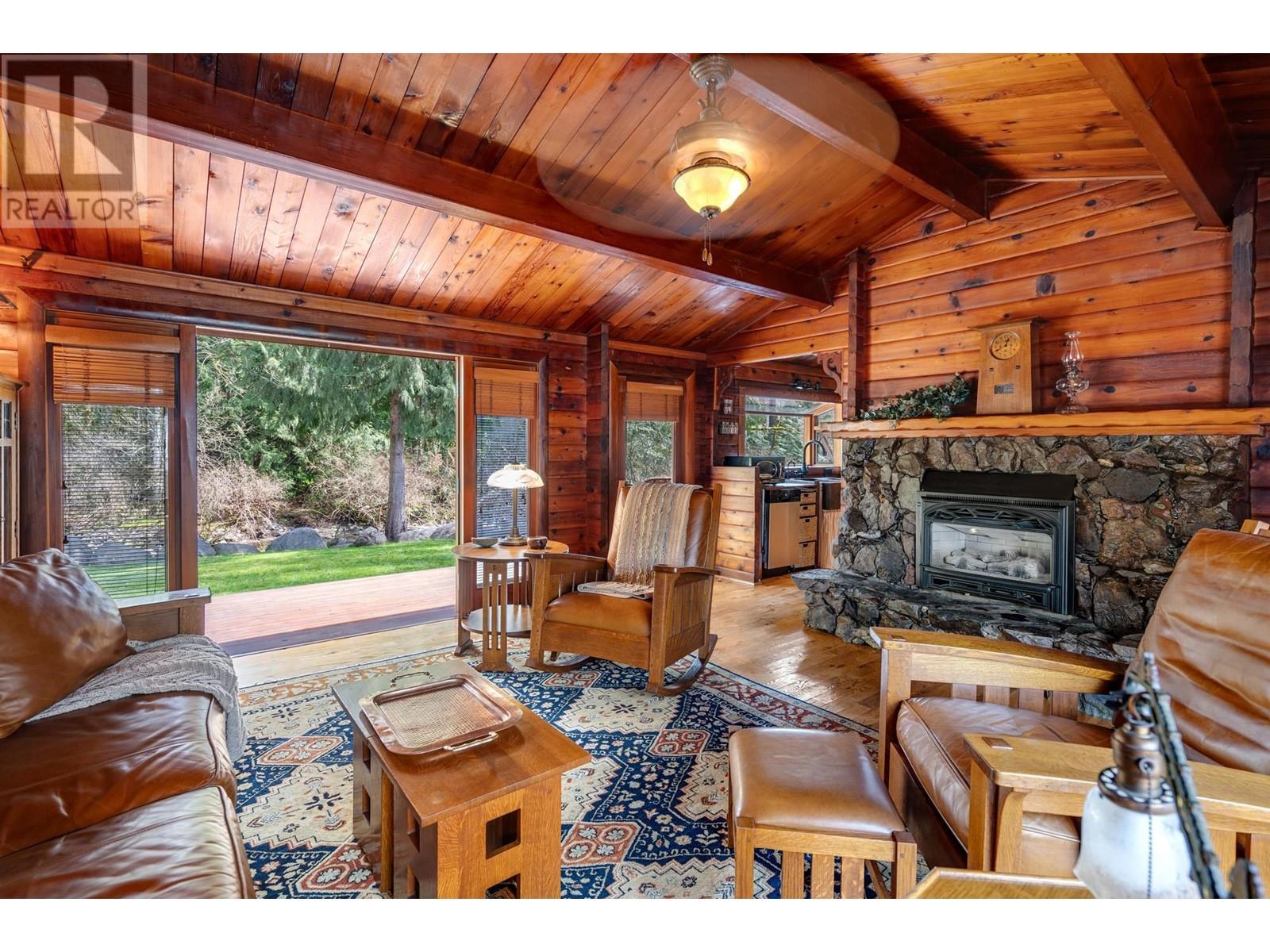 Property at 13366 233RD STREET image 2