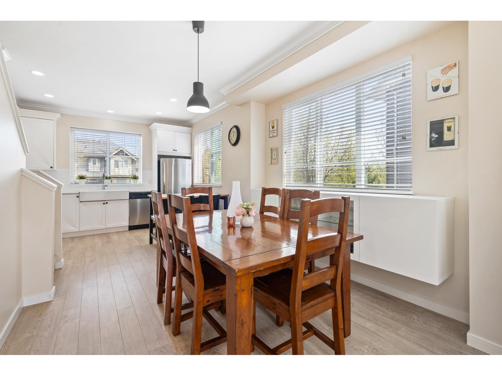 Property at 19 19128 65 AVENUE image 3