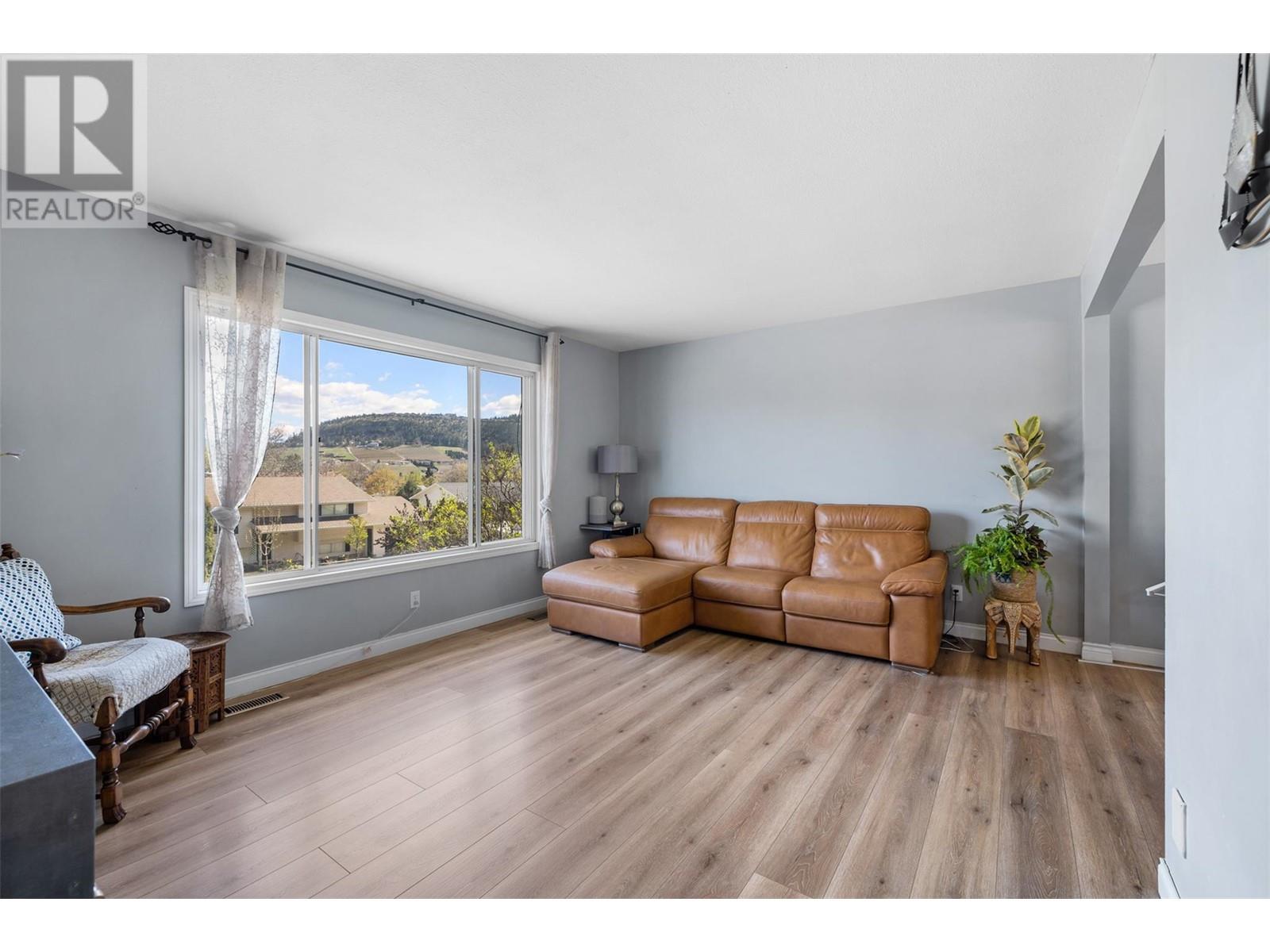 Property at 314 Moubray Road image 5