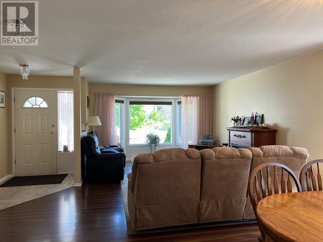 102 1st Street, Vernon, British Columbia  V1H 1Z1 - Photo 9 - 10338838