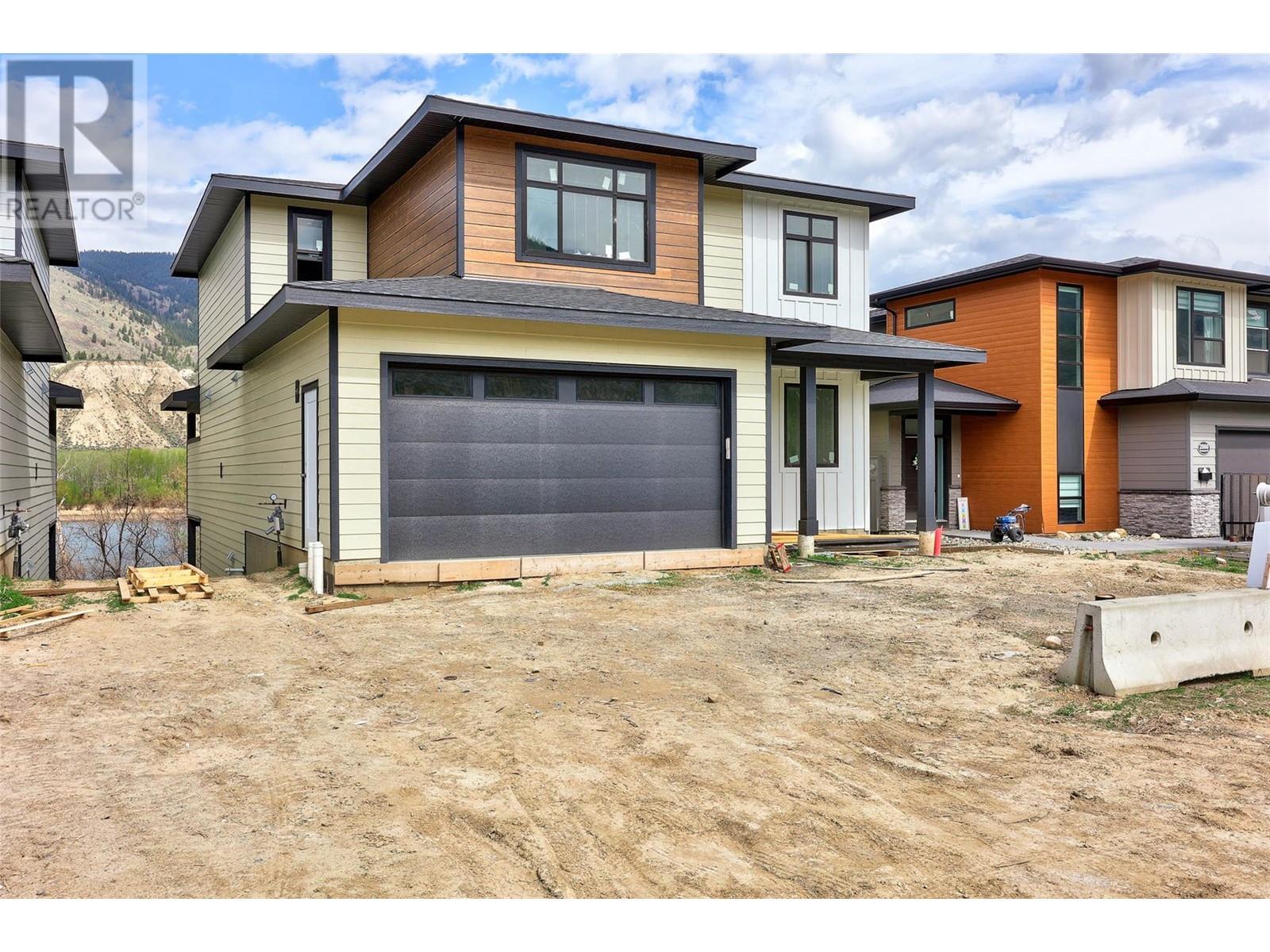 Property at 2850 Thompson Drive image 3