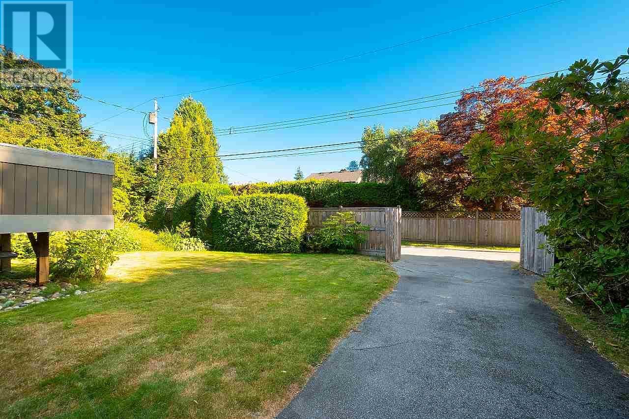 4726 W 7th Avenue, Vancouver, British Columbia  V6T 1C6 - Photo 23 - R2991817