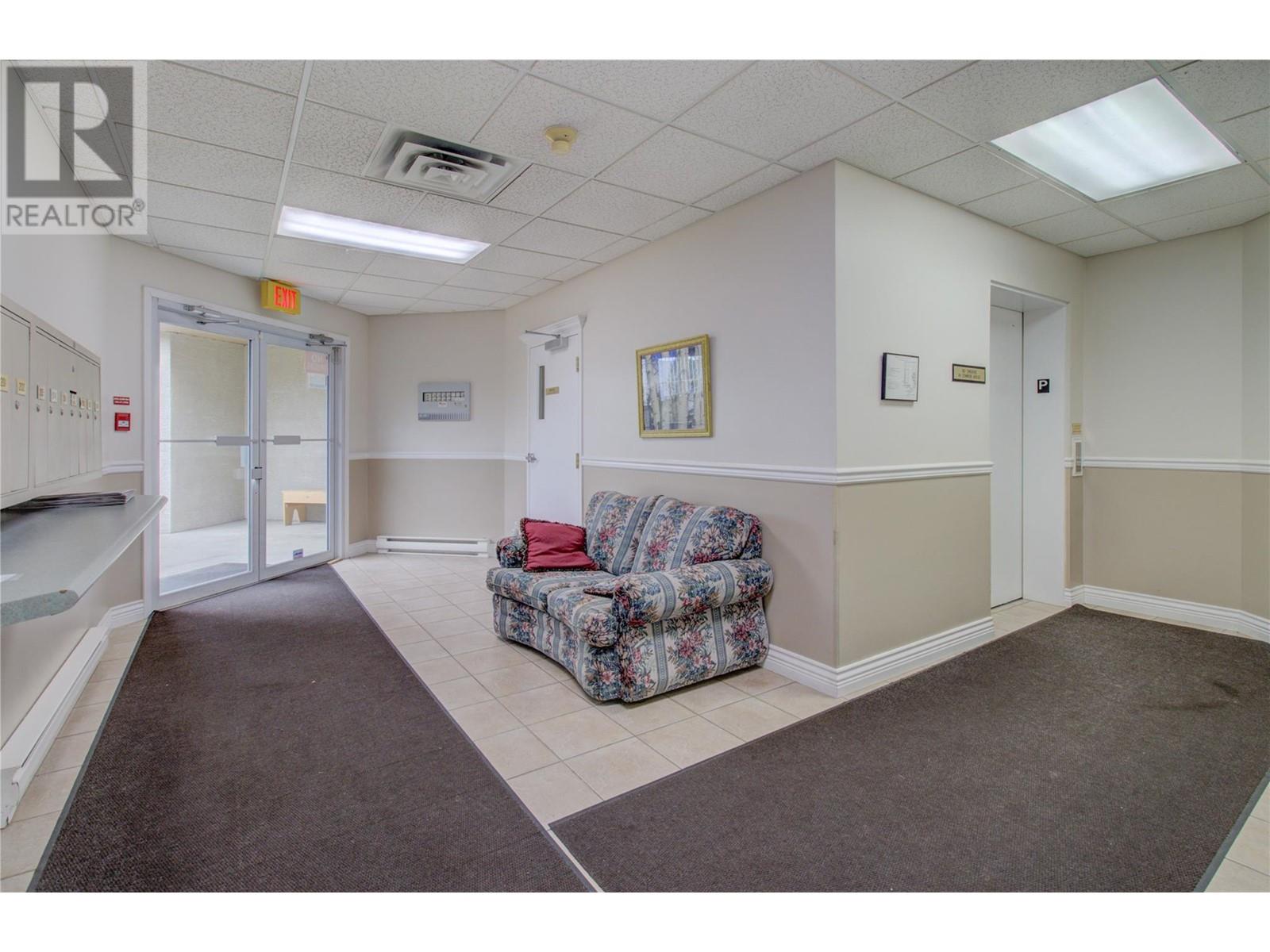 330 7 Street Se Unit# 304, Salmon Arm, British Columbia  V1E 1S7 - Photo 22 - 10344124