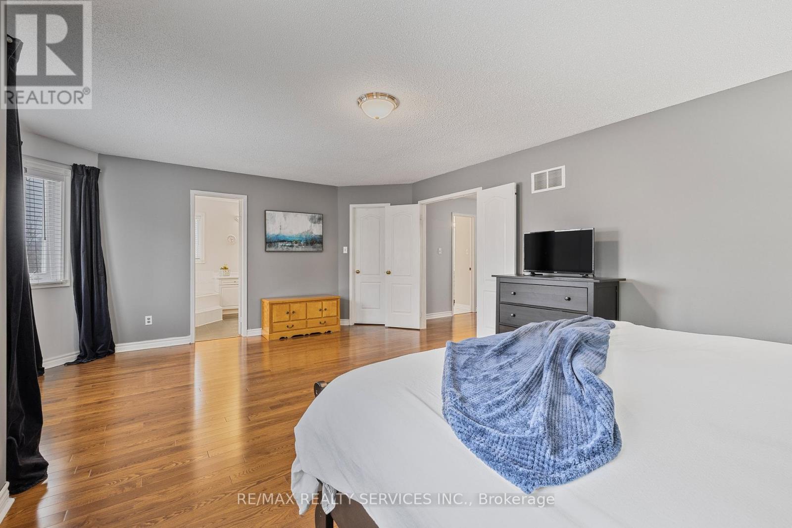 24 Royal Valley Drive, Caledon, Ontario  L7C 1B2 - Photo 33 - W12005868