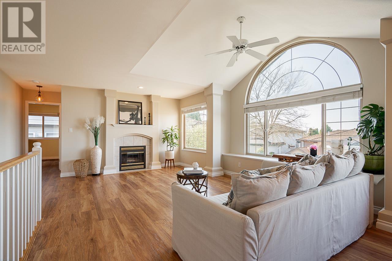 Property at 23819 ZERON AVENUE image 5