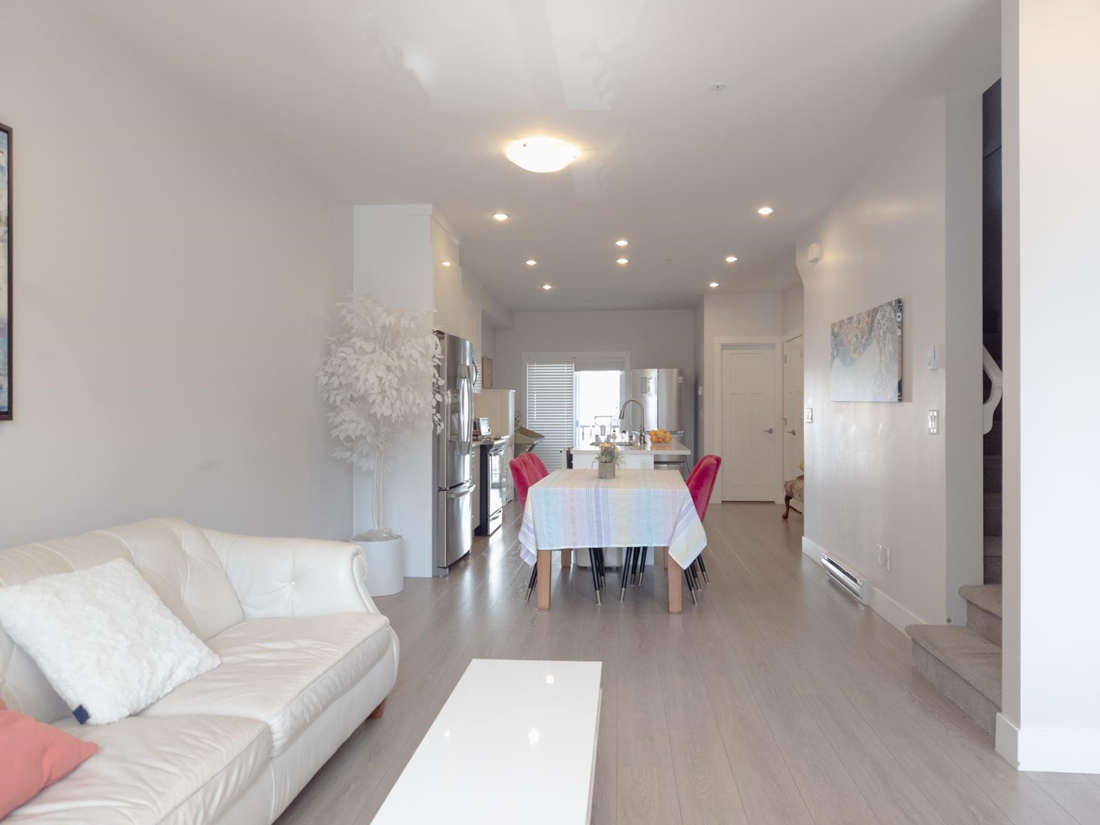 Property at 73 20860 76 AVENUE image 3
